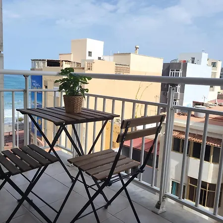 House In Palmas Near Playa De Canteras