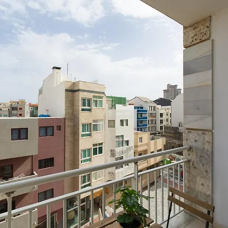 House In Palmas Near Playa De Canteras