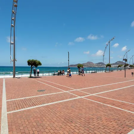 House In Palmas Near Playa De Canteras